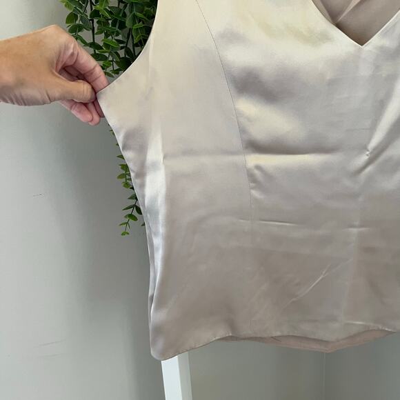 Vtg Adrianna Papell Shell Tank Tunic 100% silk sleeveless Beige Women's Medium - Picture 6 of 16